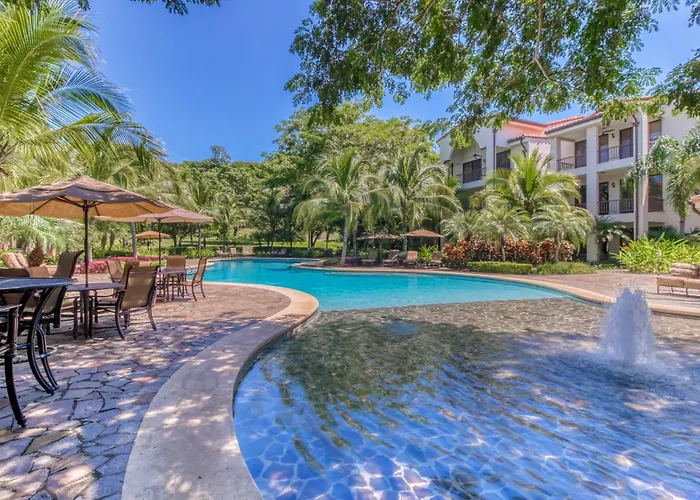 Swim, Surf & Explore! Serene Playas Del Gem Hébergement de vacances Coco